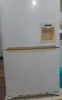 فروش وسایل منزل ب علت جا ب جایی