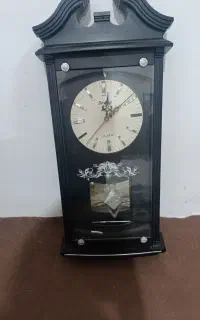 ساعت دیواری