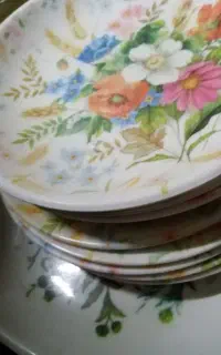 قندون وبشقاب