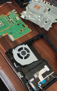 تعمیر و سرویس کنسول بازی  PS4 & PS5