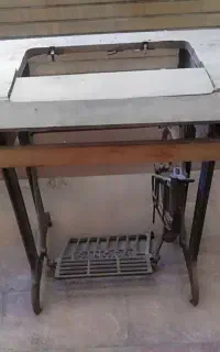 میز چرخ خیاطی