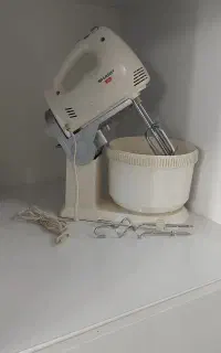 هم زن برقی Sharp