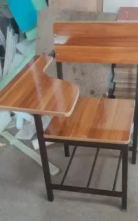 میزونیمکت (صندلی دسته دار)
