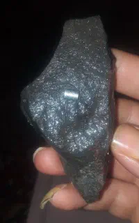 شهاب سنگ اصل باجذب آهنربامغناطیسی