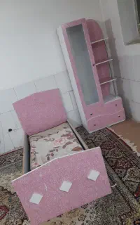 تخت وکمددخترونه