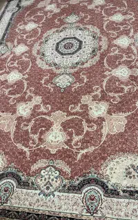 دو عدد فرش ۱۲متری