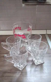 چند تیک ظرف پزیرایی به میره