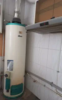 ابگرمکن ۱۵۰ لیتری درحد نو