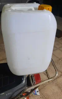 گالن صنعتی و دبه کار کرده مخصوص خیارشور