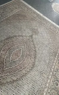 فرش ۷۰۰ شانه ۶ متری