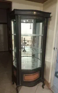 ویترین چوبی