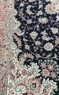یک جفت فرش ۱۲متری