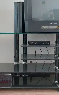 میز تلوزیون