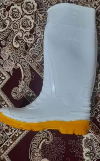 چکمه نیکان