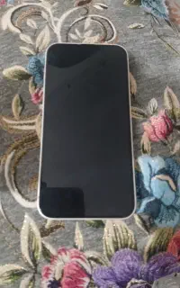 ایفون 13 نرمال