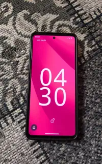 گوشی برند T mobile مدل revvle 7 pro بسیار کم کار