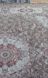 یک عدد فرش ۱۲متر