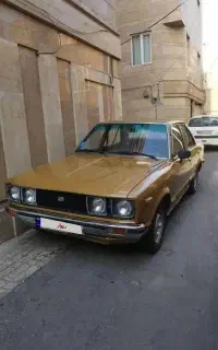 تویوتا کارینا