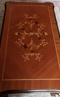 میز جلومبل