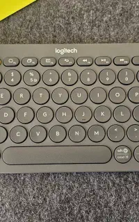 کیبورد لاجیتک K380