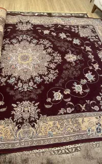 فرش ۹ متری قالیشوویی بوده تمیز وسالم