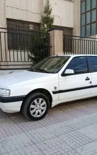 پژو SIX