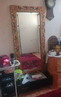 آینه و تخت آرایشگری