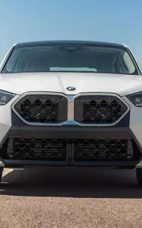 BMW   X2