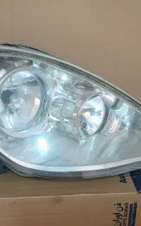 چراغ جلوی تیبا2 خیلی تمیزسمت شاگرد