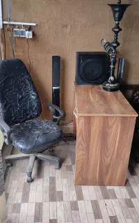 میز و صندلی اداری