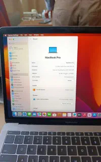 Mac book pro 2017 i5