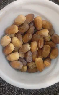 باغچه هزار متری چهل عدد نخل نظراقا