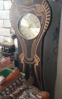 ساعت ایستاده