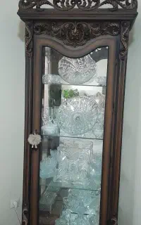 ویترین چوبی