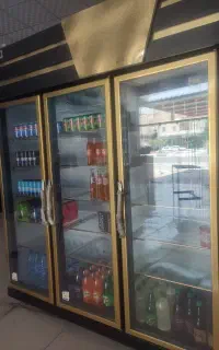 یخچال فریزر فروشگاهی