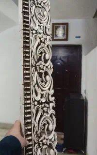 کتیبه و ریل پرده