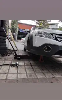 خدمات لاستیک مسلم لاهیجان