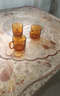 سرویس چهار نفره فرانسوی عسلی