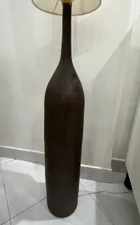 اباژور ایستاده