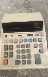 ماشین حساب کاسیو F1