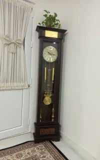 ساعت ایستاده