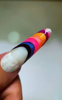 آموزش تخصصی کاشت ناخن