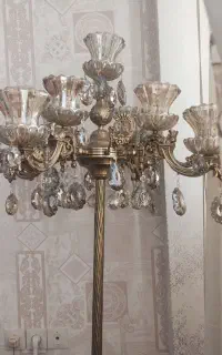 لوسترایستاده ۹ شاخه