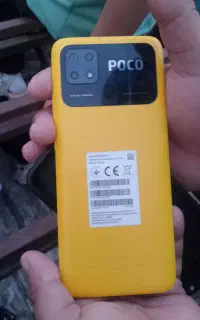 گوشی پوکو c40