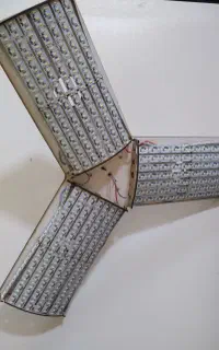 لامپ دستساز