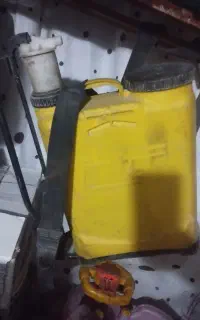 سم پاش کمری
