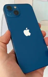 آیفون ۱۳ نرمال در حد نو