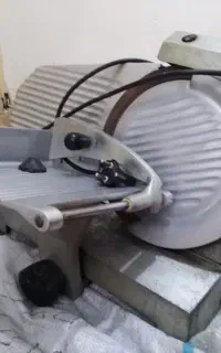 دستگاه کالباس بر با مارک براکس