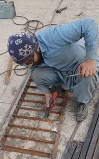 جوشکاری و لوله کشی و برق کاری ساختمان
