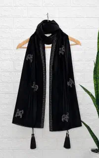 فروشنده شال وروسری